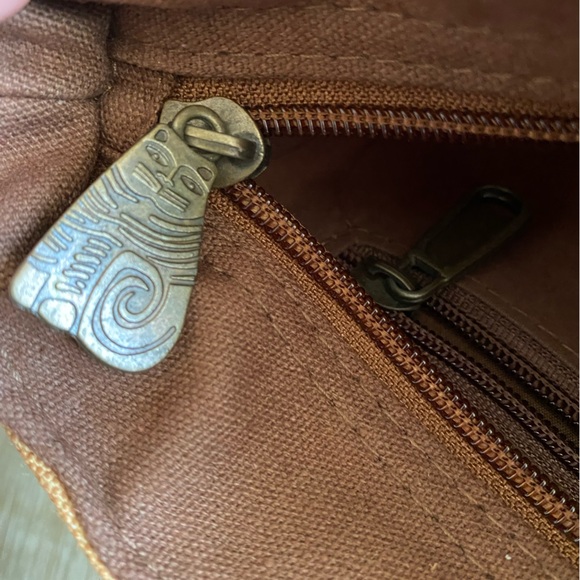 Laurel Burch Cats Sedona Felines Tote - Picture 6 of 10